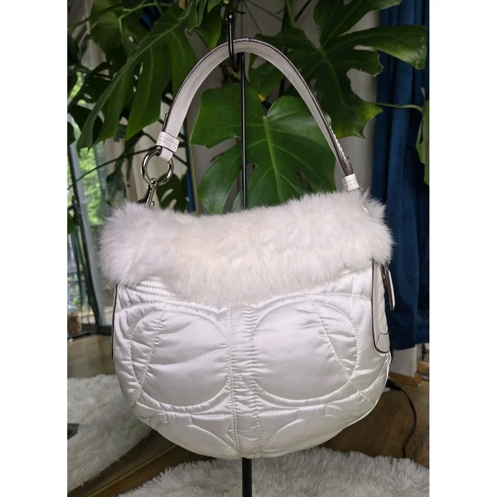 Y2k Vintage‎ Coach White Quilted Rabbit Fur Trim 2005